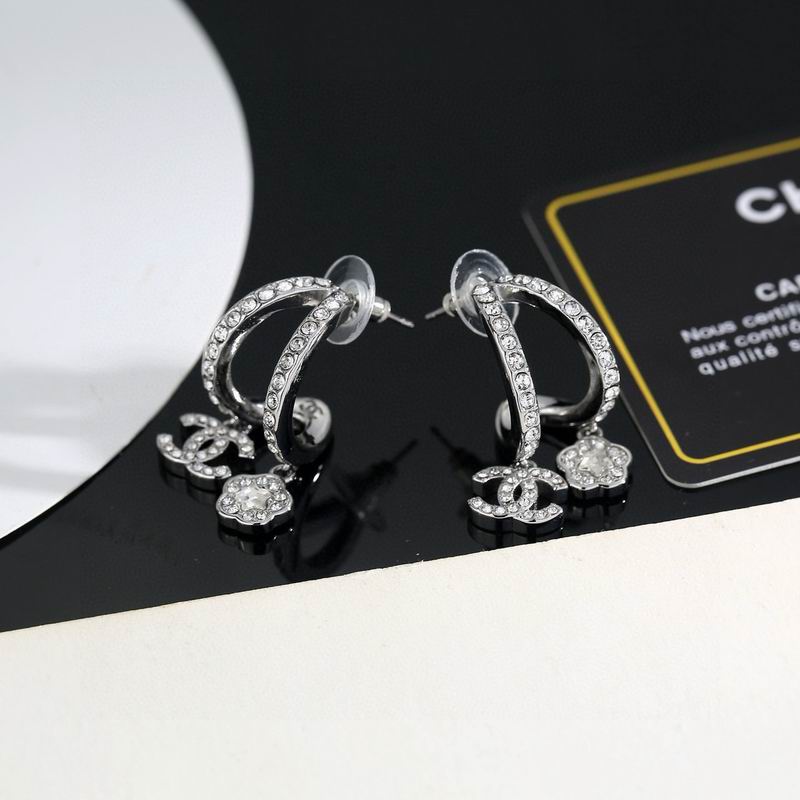 Chanel Earring 03yxs608